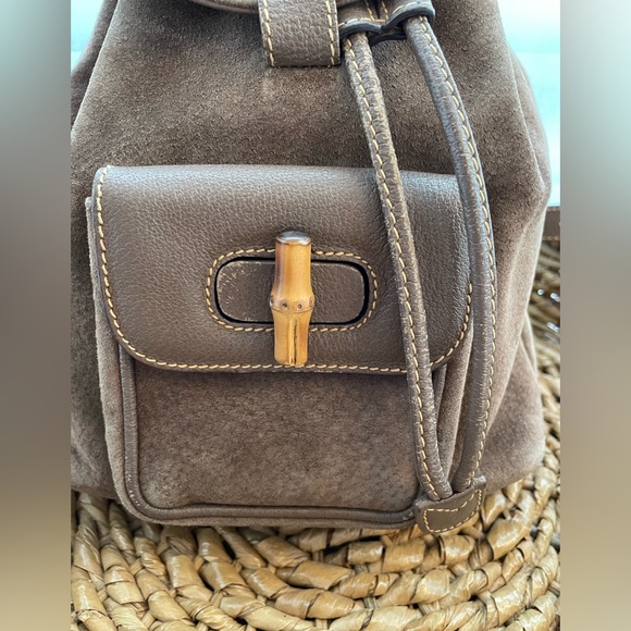 🤎 Gucci Bamboo Suede Backpack 🤎 - Picture 4 of 13